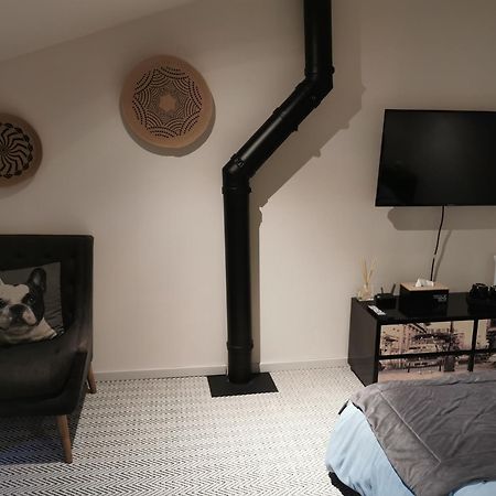 Bed and Breakfast Au Domaine De Gigie Chervettes Номер фото