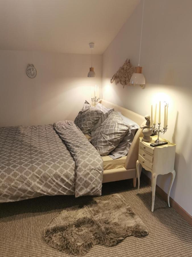 Bed and Breakfast Au Domaine De Gigie Chervettes Экстерьер фото
