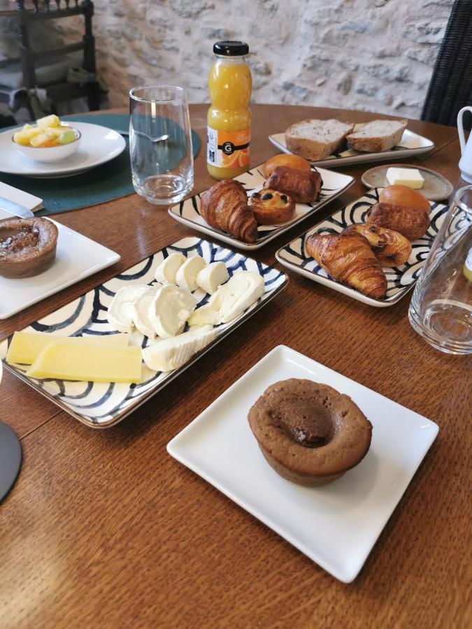 Bed and Breakfast Au Domaine De Gigie Chervettes Экстерьер фото